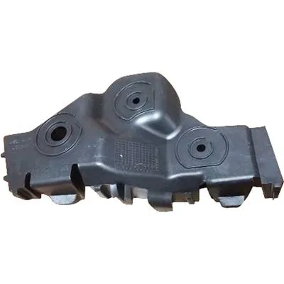 Guia Lateral do Para-choque Dianteiro Direito Chevrolet Onix 2012 a 2019 e Prisma - Flamma Autopeças