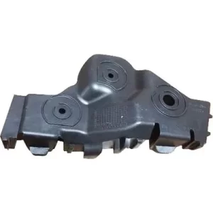 Guia Lateral do Para-choque Dianteiro Esquerdo Chevrolet Onix 2012 a 2019 e Prisma - Flamma Autopeças